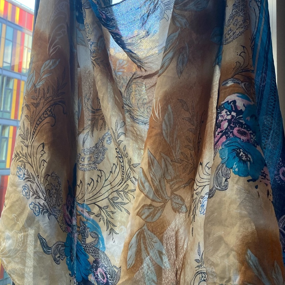 Beautiful print scarf